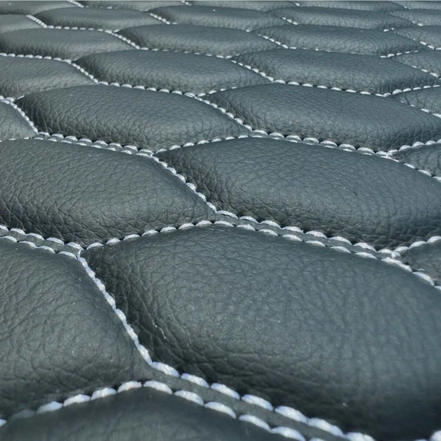 The Hidden Benefits of Custom Car Mats You Didn’t Know About