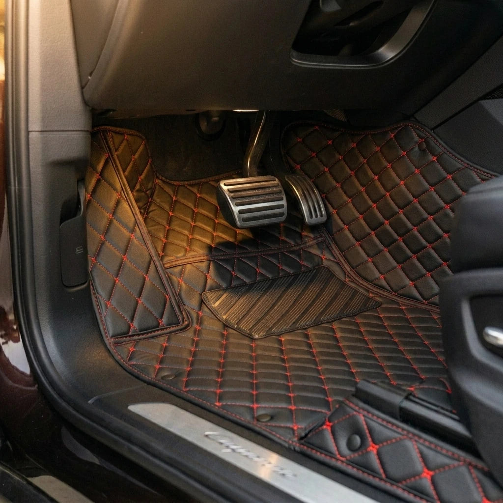 Tapis d'auto sur mesure Diamond - Noir et surpiqûres rouges