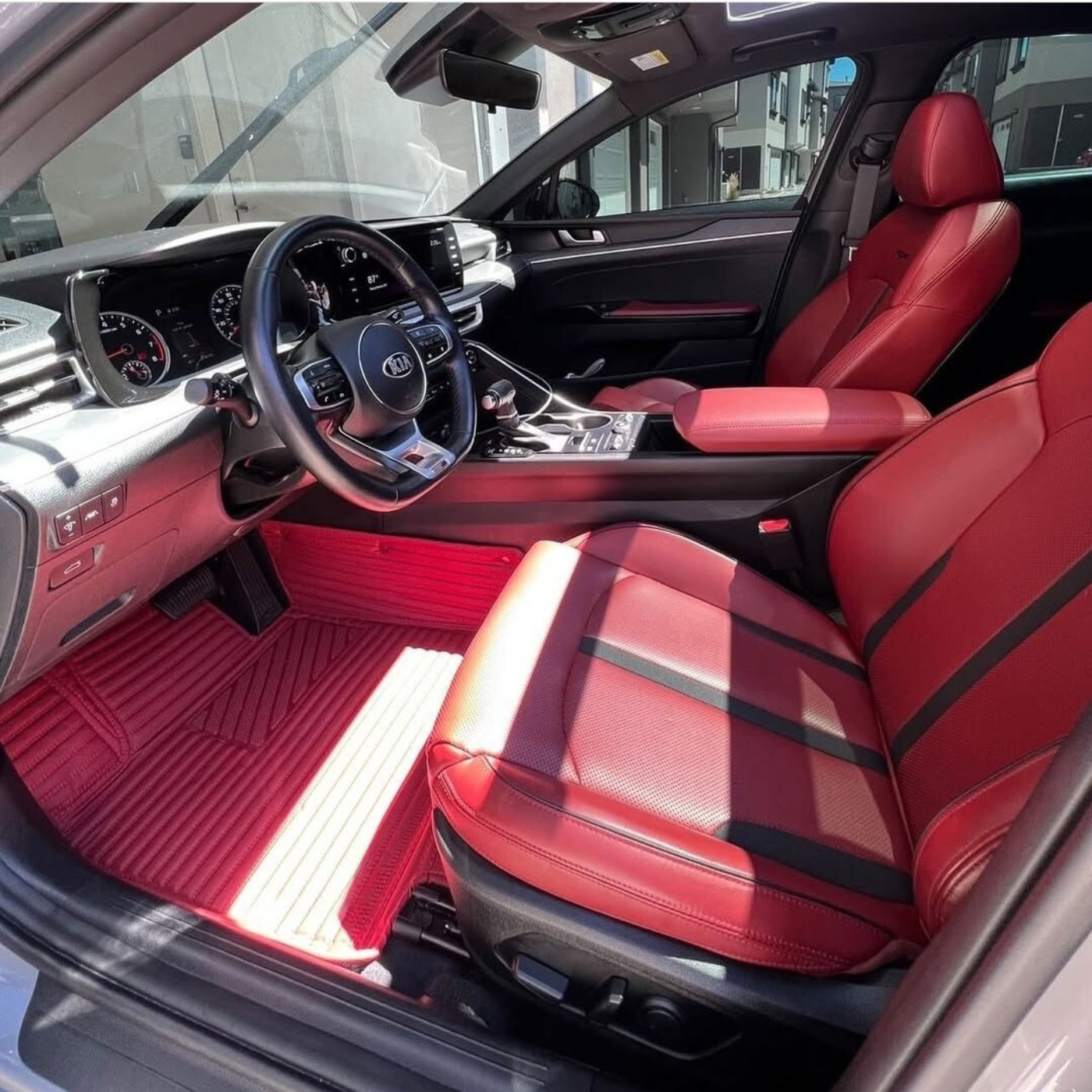 Car Red & Black Mat