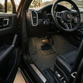 Tapis d'auto sur mesure série Ribbed - Noir et blanc