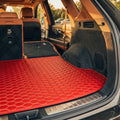 Tapis de coffre sur mesure série Hexa - Rouge Ferrari