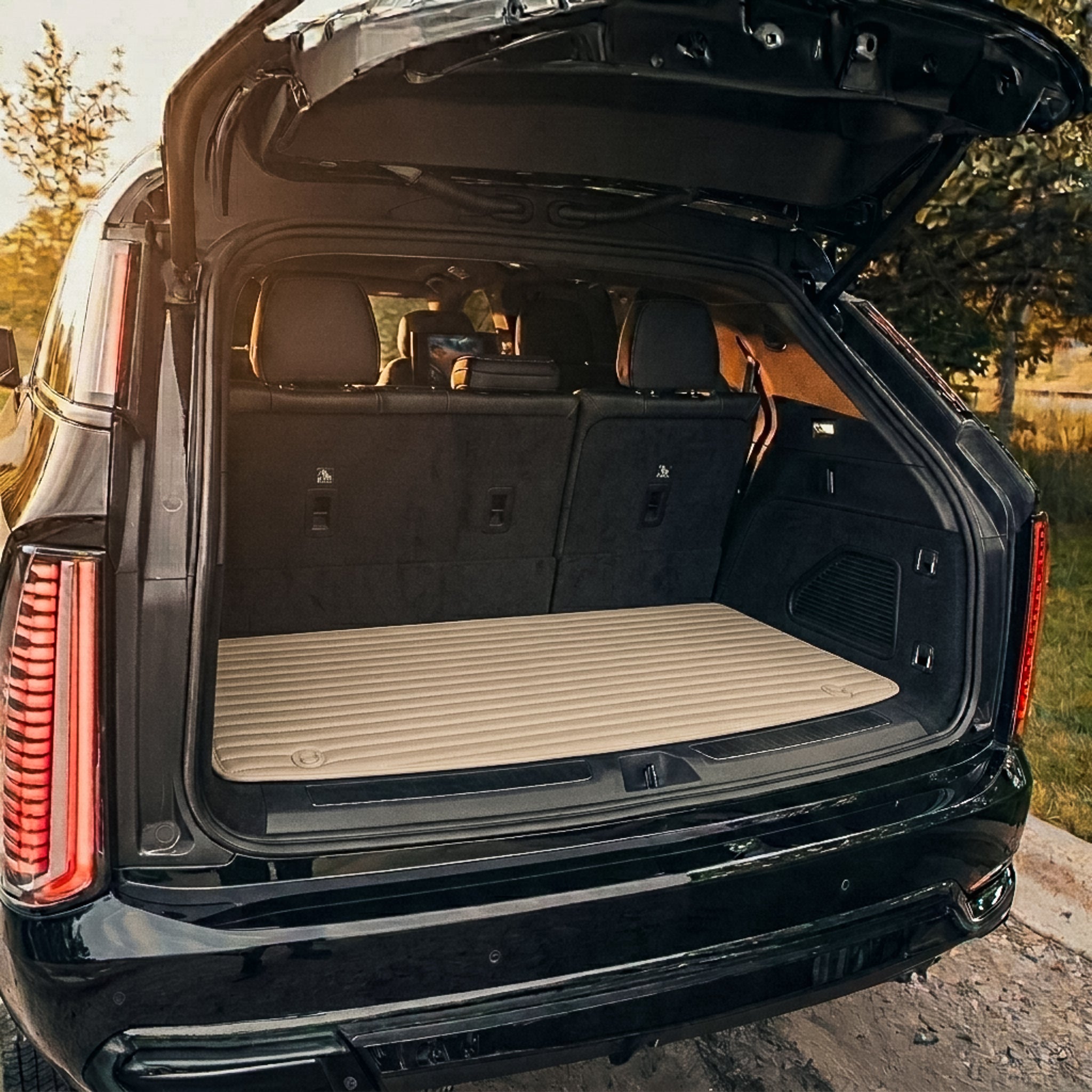 Ribbed cargo mat in cream beige for SUVs and pickups — Matrikar
