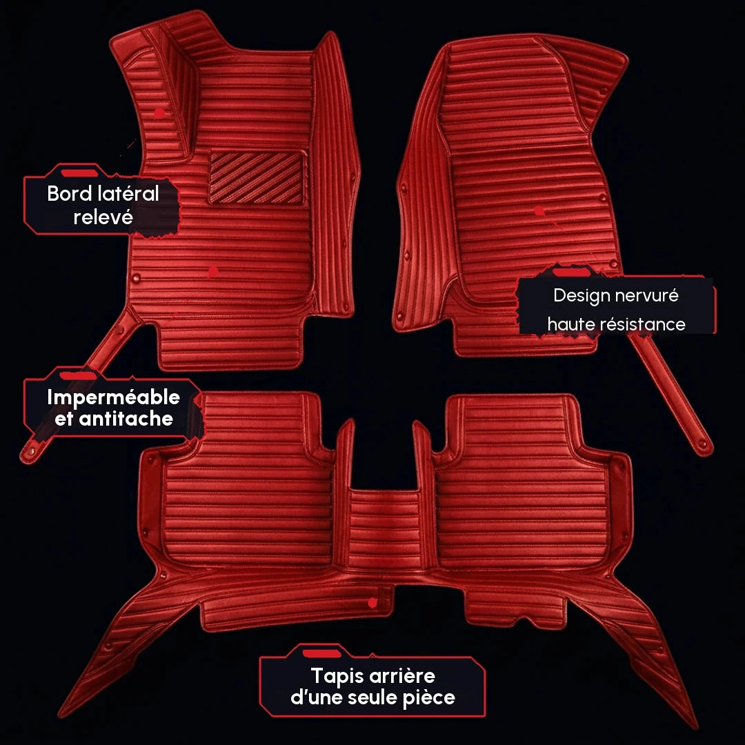 Ensemble complet de tapis d'auto Matrikar série Ribbed en rouge Ferrari, montrant les bords latéraux relevés, un design nervuré et le tapis arrière d'une seule pièce